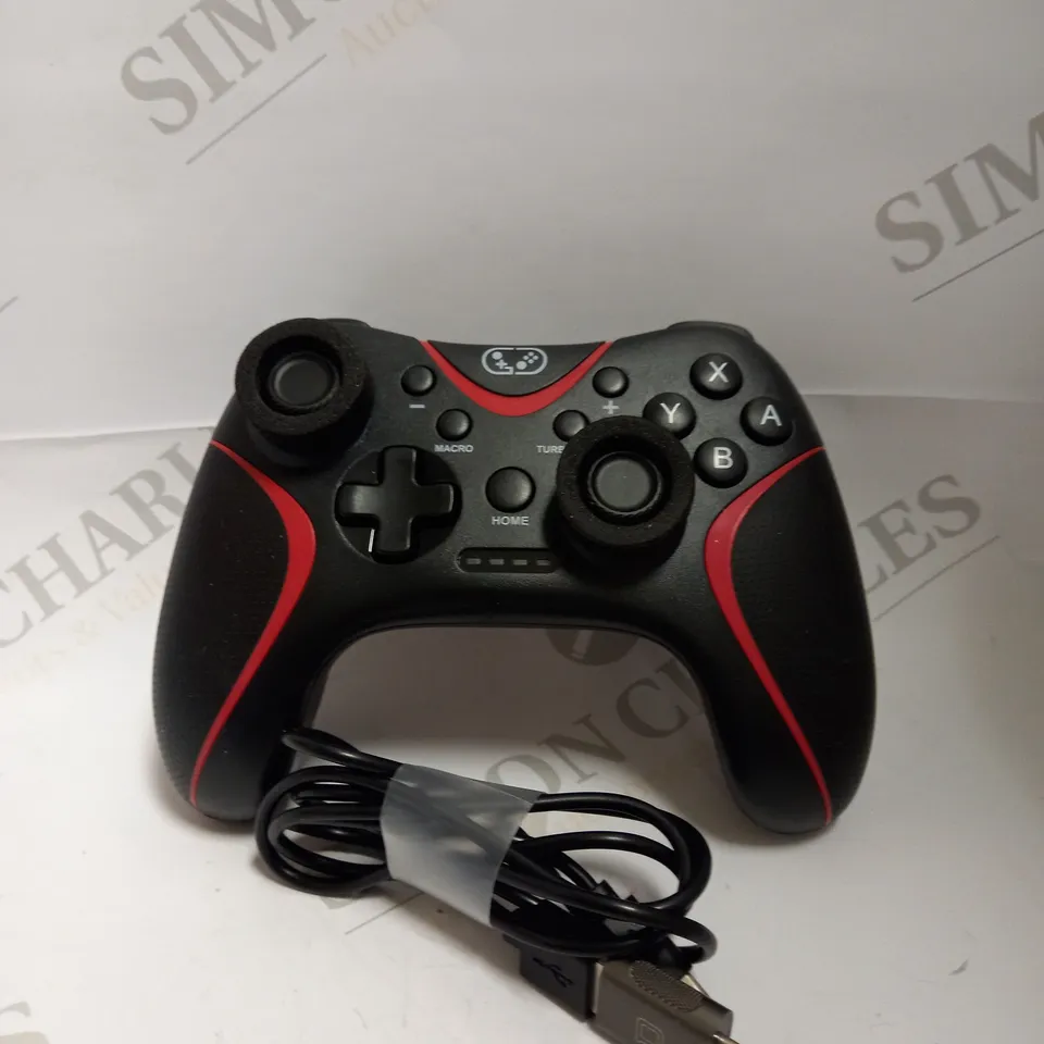 GAMEPAD WIRELESS COMNTROLLER