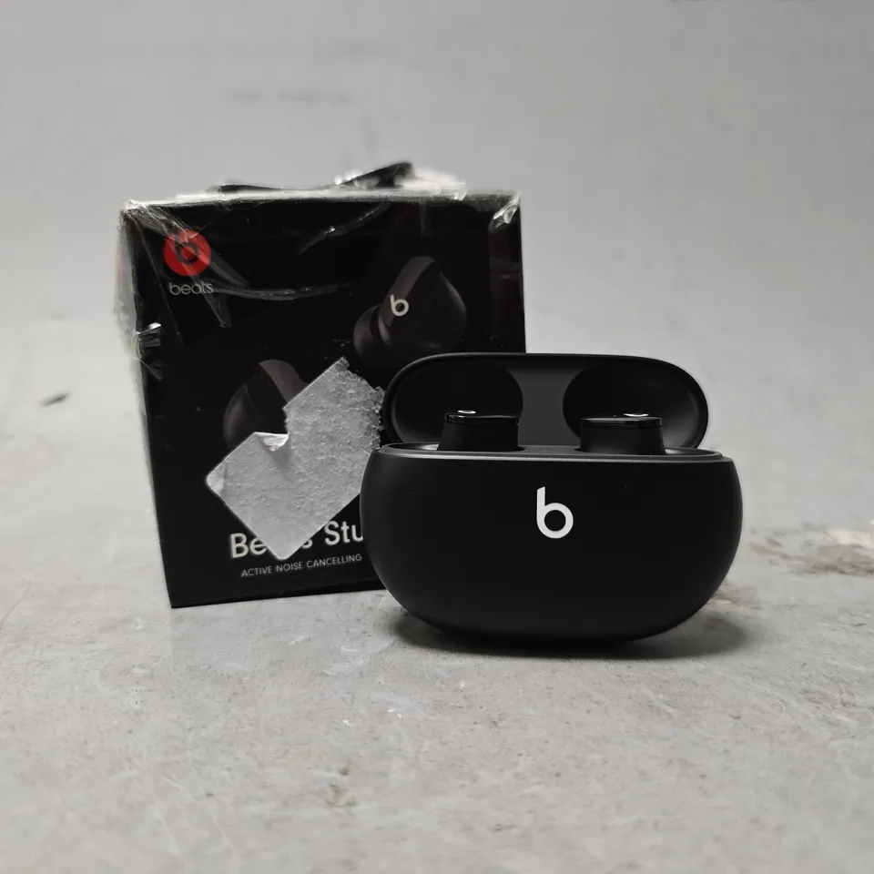 BOXED BEATS STUDIO BUDS 