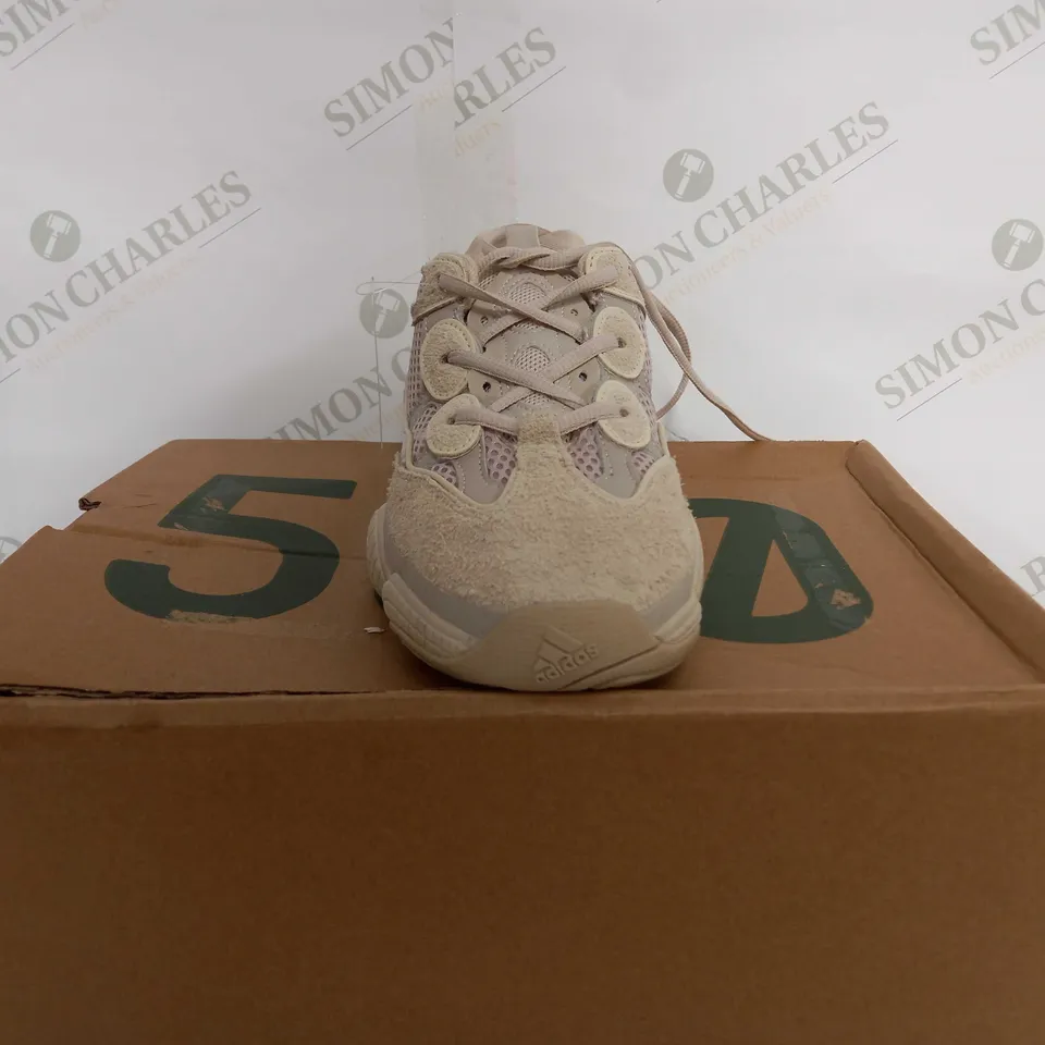 ADIDAS YEEZY 500 WOMENS - UK 4