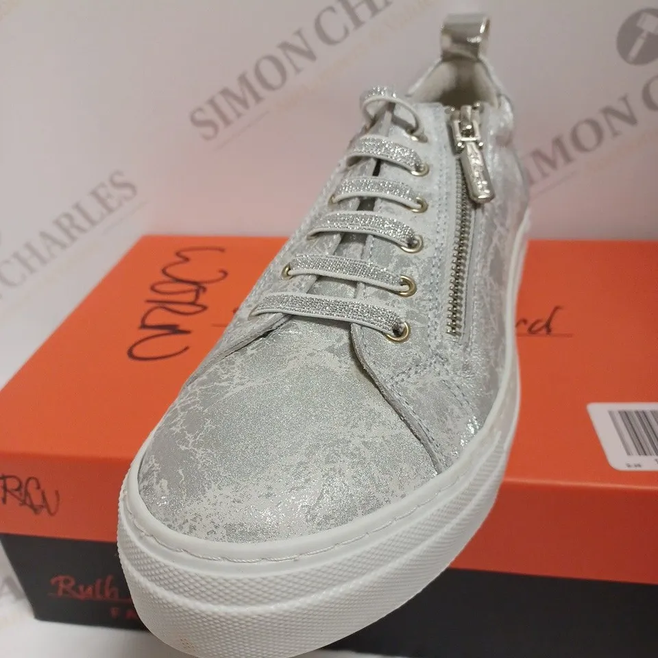 BOXED RUTH LANGSFORD ZIP DETAIL TRAINERS, SILVER - SIZE 6