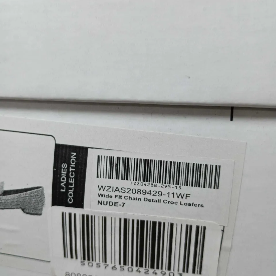 BOXED PAIR OF SPOT ON NUDE LADIES WIDE FIT CROC-EFFECT LOAFERS WITH GOLD CHAIN DETAIL, UK SIZE 7