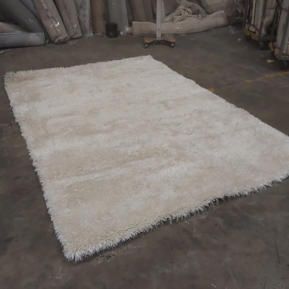 QUALITY DESIGNER AREA RUG - APPROXIMATELY 290 x 200cm