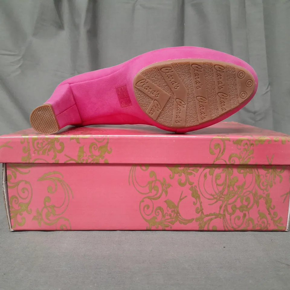 BOXED PAIR OF CLARA'S CLOSED TOE HIGH HEEL SHOES IN FUCHSIA 37