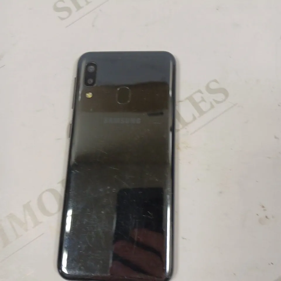 SAMSUNG GALAXY A20E MOBILE PHONE