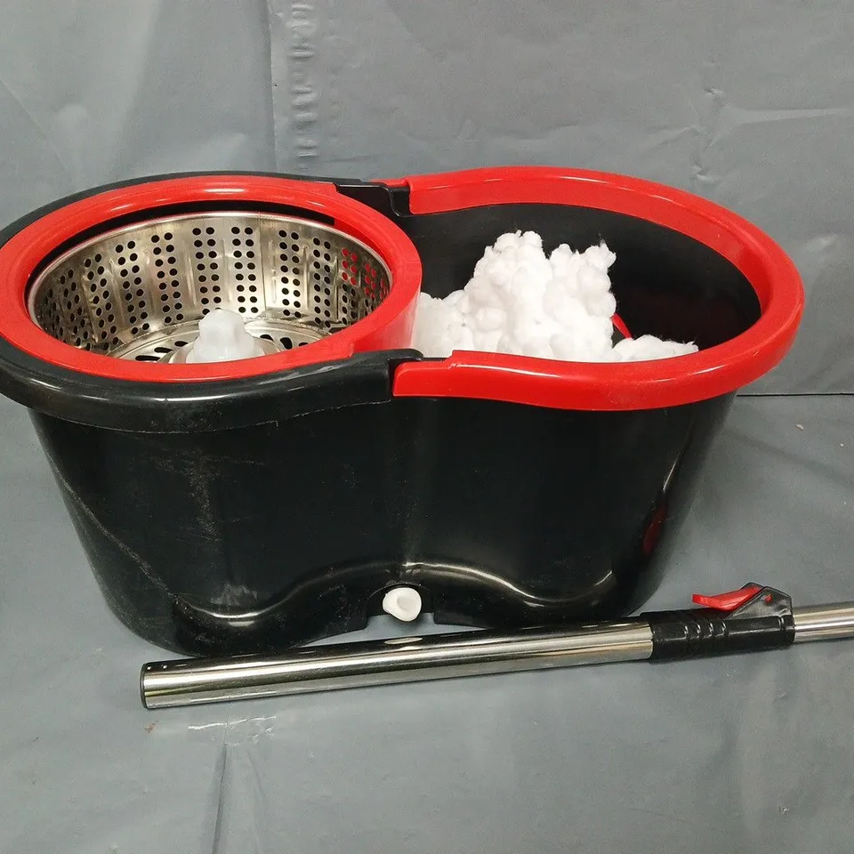 BOXED YSN SPINNING MOP AND BUCKET SET IN RED/BLACK