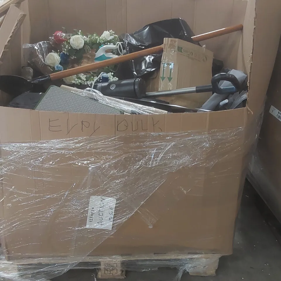 PALLET CONTAINING A VERY LARGE QUANTITY OF ASSORTED CONSUMER PRODUCTS INCLUDING: IRON, VACUUM, ARTIFICIAL FLOWERS, METAL RULER, BATH MAT ECT