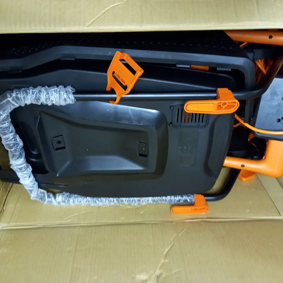BLACK + DECKER BEMW471BH-GB LAWN MOWER WITH BIKE HANDLE, 1600 W, 240 V, 38 CM