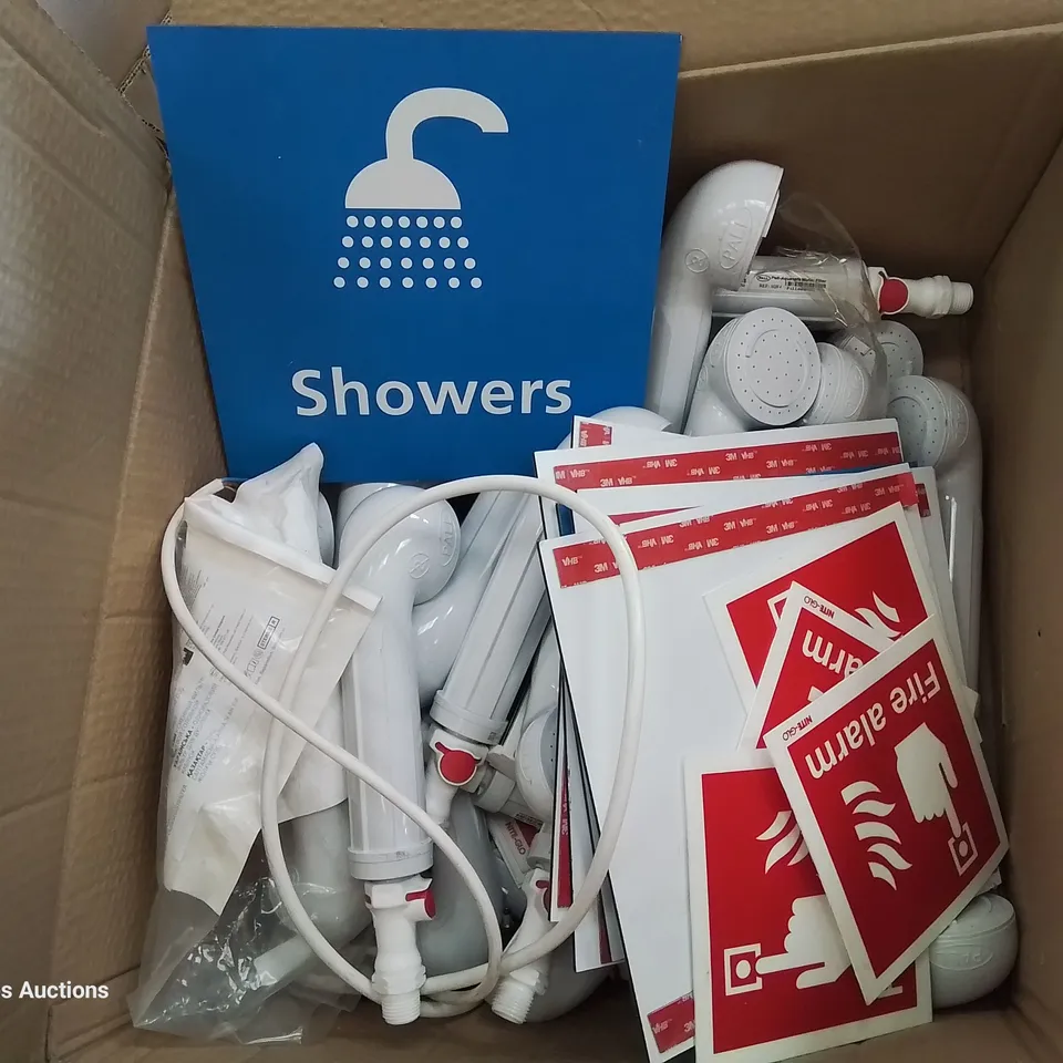 PALLET OF ASSORTED ITEMS, INCLUDING SHOWER HEADS, CHROME EFFECT SHOWER RAILS, STRAPPING TOOL & CLIPS, ENCLOSED LIGHT FITTINGS