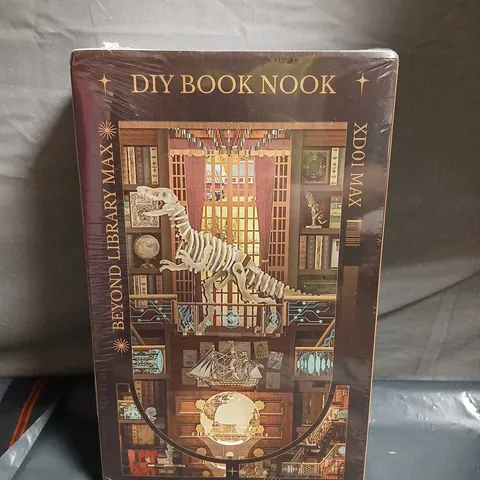 DIY BOOK NOOK KIT – BEYOND LIBRARY MAX