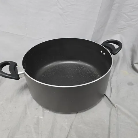 NON-STICK COOKING POT WITH TWO SIDE HANDLES