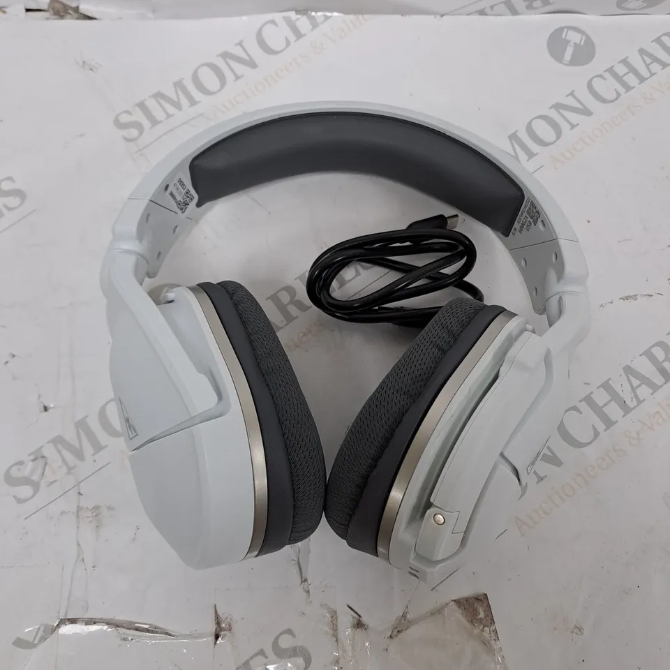 TURTLE BEACH STEALTH 600 GEN 2 USB WIRELESS XBOX HEADSET, WHITE