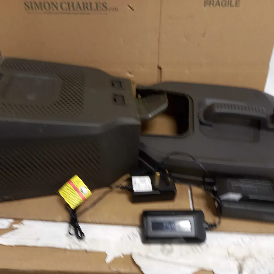 FLYMO EASISTORE 300R LI LAWNMOWER