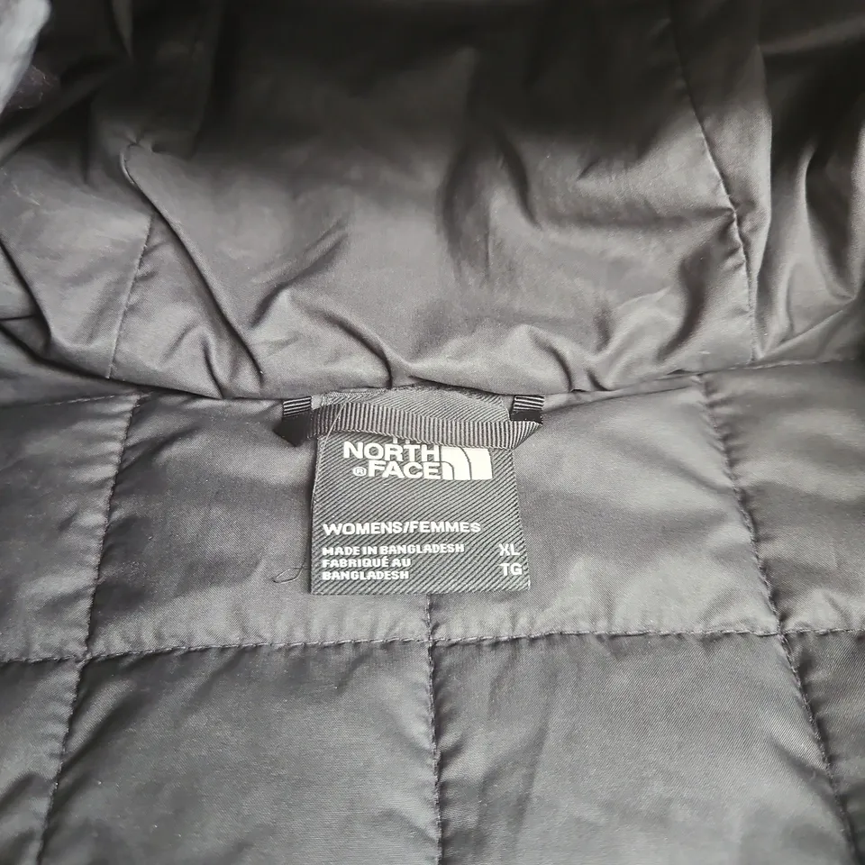 THE NORTH FACE WOMENS PADDED XL BLACK COAT