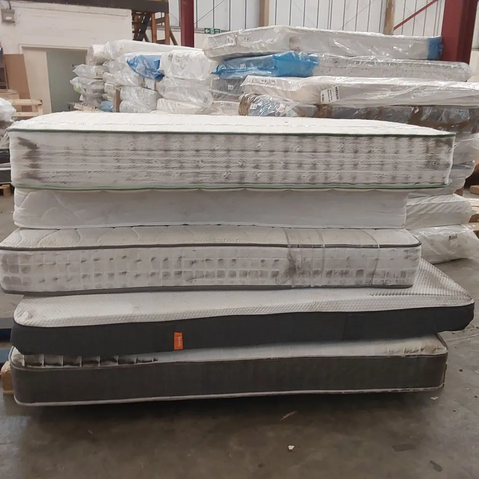 PALLET TO CONTAIN 5 MATTRESSES - VARIOUS SIZES, CONDITIONS, BRANDS ECT