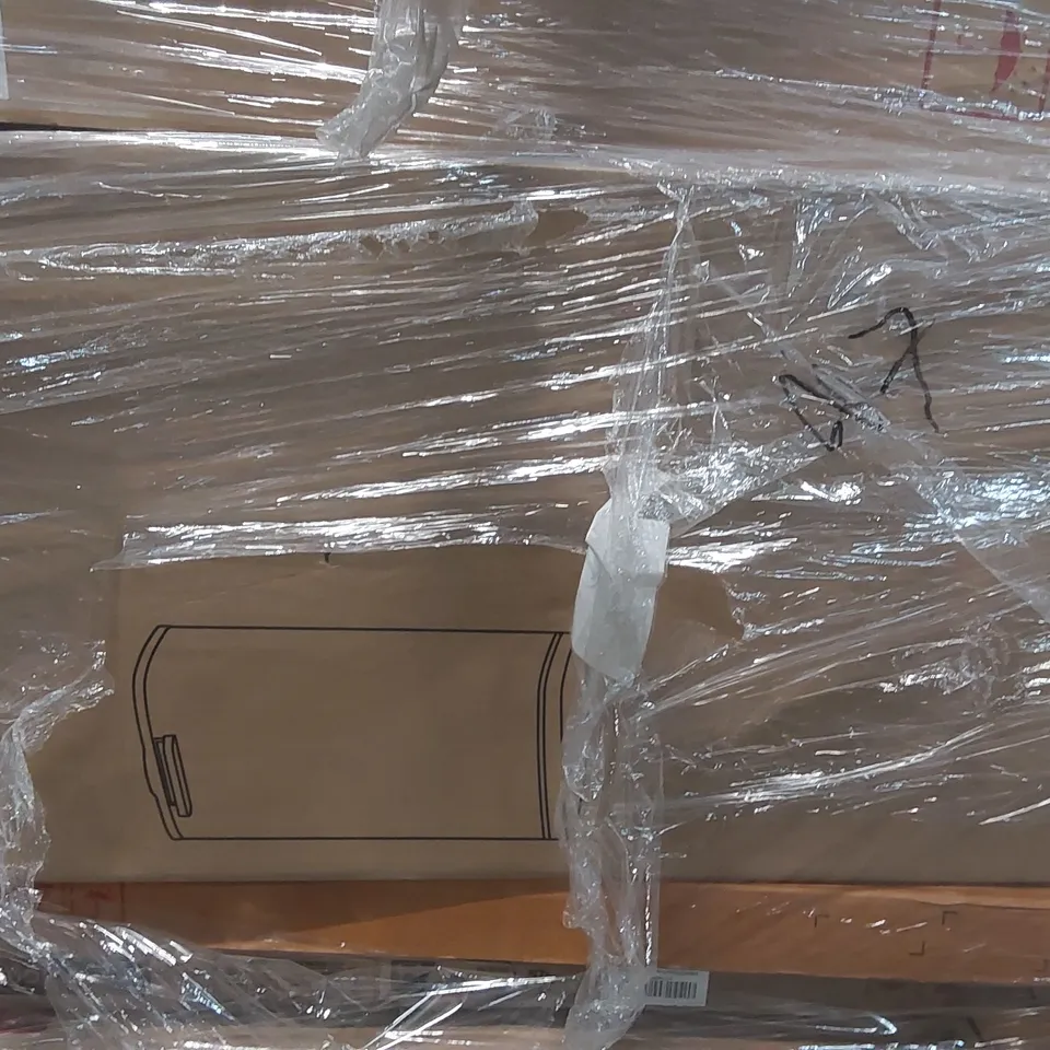 PALLET OF ASSORTED ITEMS INCLUDING SONGMICS KITCHEN BINS AND OTHER ASSORTED ITEMS