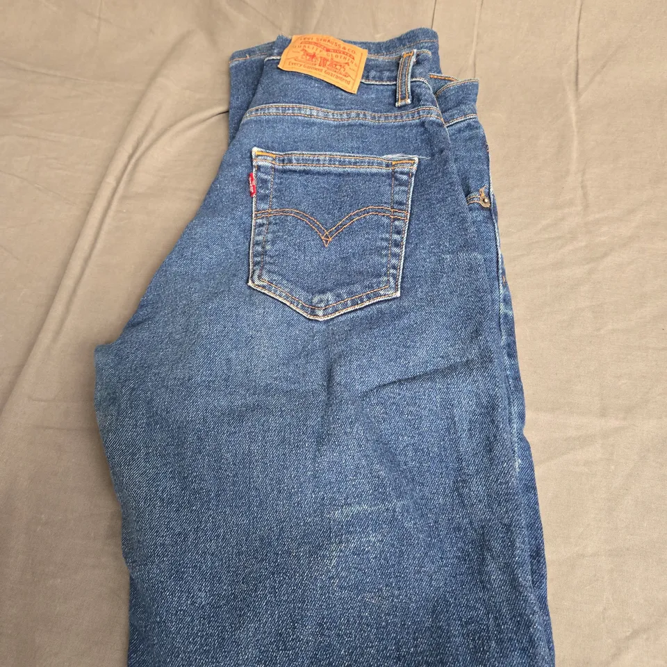 LEVIS STRAUSS CASUAL DENIM JEANS SIZE UNSPECIFIED