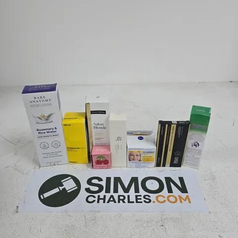 APPROXIMATELY 15 ASSORTED HEALTH & BEAUTY PRODUCTS TO INCLUDE HIPERTONIC SPRAY, JOHN FREIDA SALON BLONDE, BARE ANATOMY ROSEMARY & RICE WATER , ETC - COLLECTION ONLY