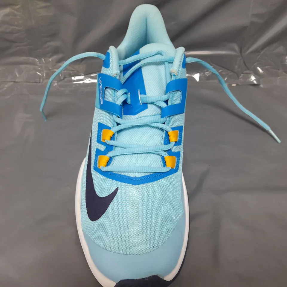 BOXED PAIR OF NIKE VAPOR SHOES IN BLUE UK SIZE 11