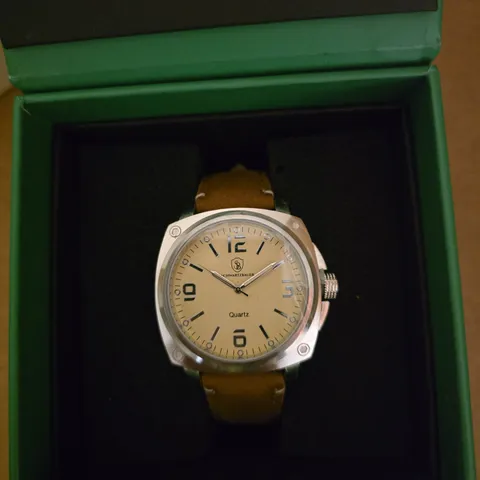 SCHWARTZBAUER QUARTZ WRISTWATCH – BEIGE DIAL, BROWN LEATHER STRAP, BOXED