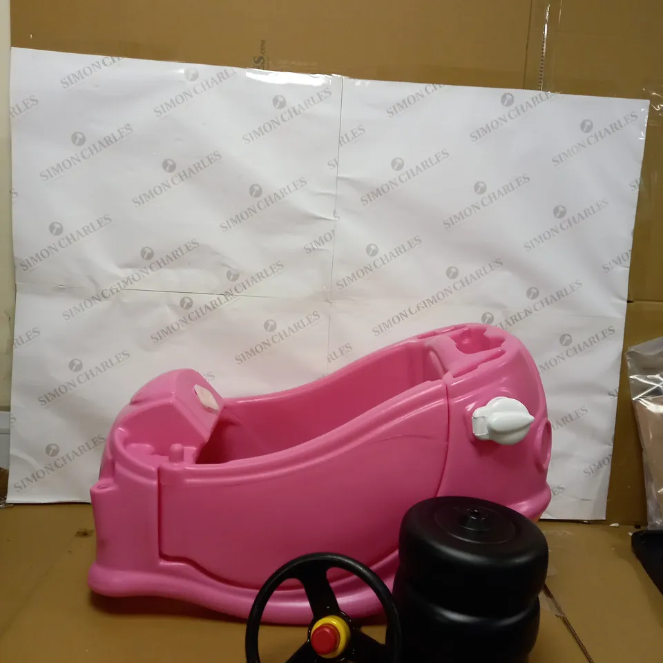 LITTLE TIKES COZY COUPE GIRLS  RRP £59.99