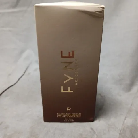BOXED AND SEALED FYNE ARTBEAUTY FLAWLESS FINISH FYNE'DATION FFF.07 (30ML)