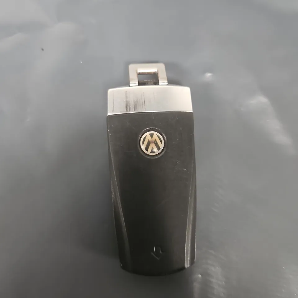 Volkswagen car key fob – flip style with three buttons