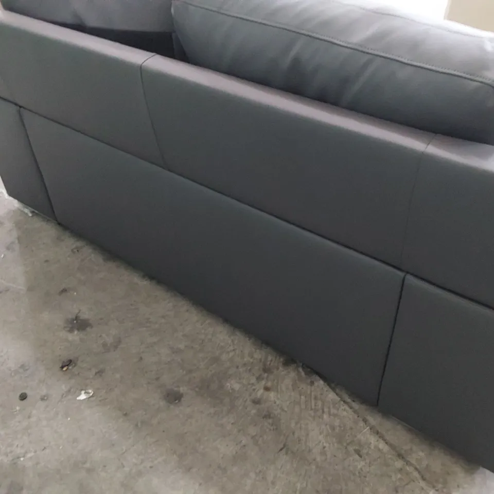 DESIGNER TWO SEATER GREY LEATHER 
