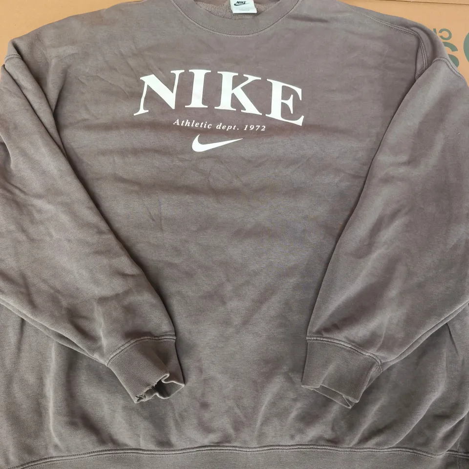 NIKE SWEATSHIRT IN TAUPE SIZE SMALL