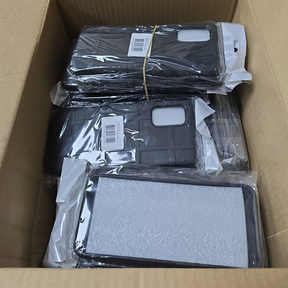 BOX OF APPROXIMATELY 31 SAMSUNG GALAXY A32 CASES – BLACK