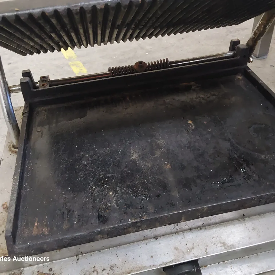 ELECTRIC CONTACT GRILL