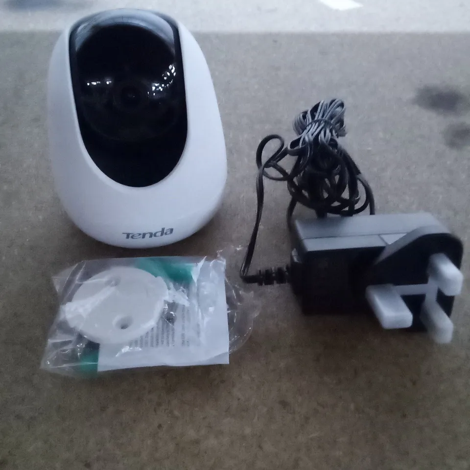 BOXED TENDA SECURITY PAN/TILT CAMERA 