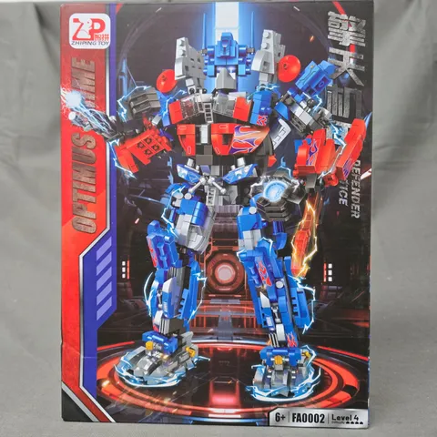 BOXED TRANSFORMERS DEFENDER JUSTICE OPTIMUS PRIME MODEL SET