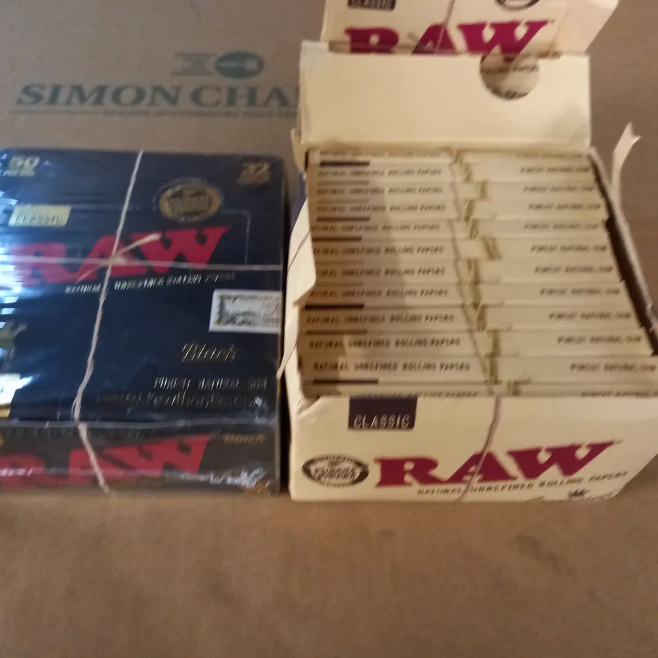 LOT OF 2 MULTI-PACK BOXES OF RAW RIZZLAS 