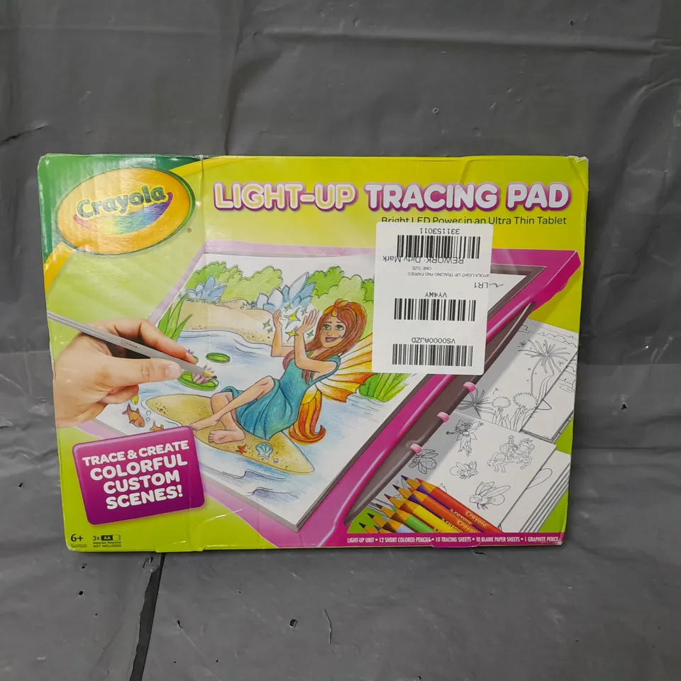 CRAYOLA LIGHT UP TRACING PAD