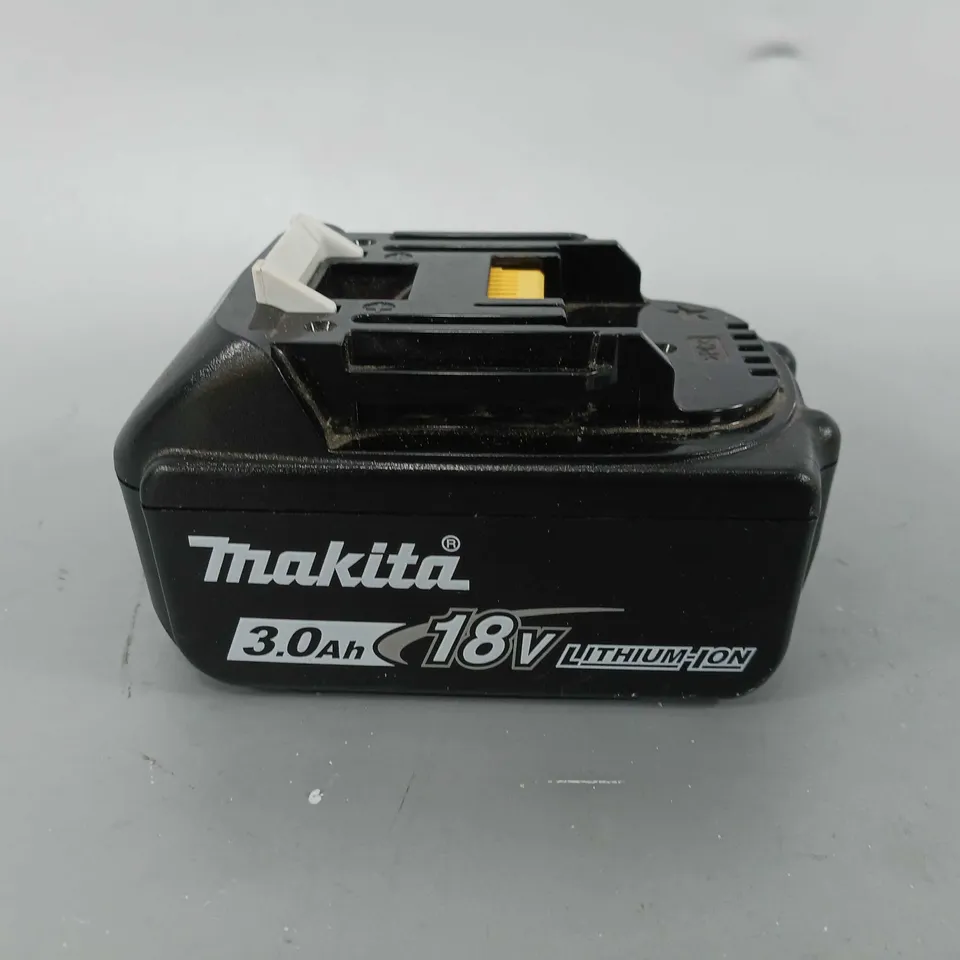 MAKITA 18V LITHIUM ION CORDLESS COMBI-DRILL AND 72PCS BIT SET RRP £74.99