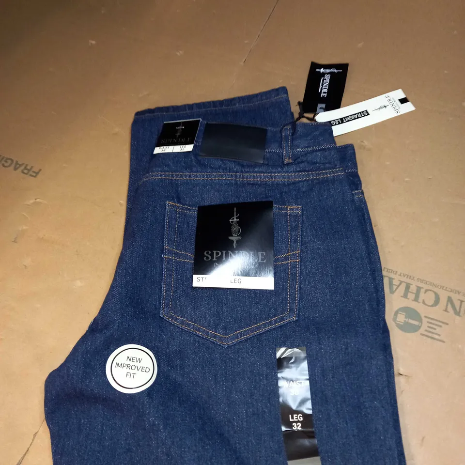 SPINDLE STRAIGHT LEG DENIM JEANS SIZE 38R