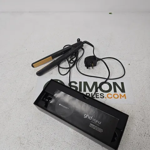 GHD ORIGINAL PROFESSIONAL HAIR STRAIGHTENER WITH CERAMIC TECHNOLOGY β BLACK