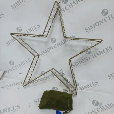 STAR DECOR WITH BEADS AND LIGHTS