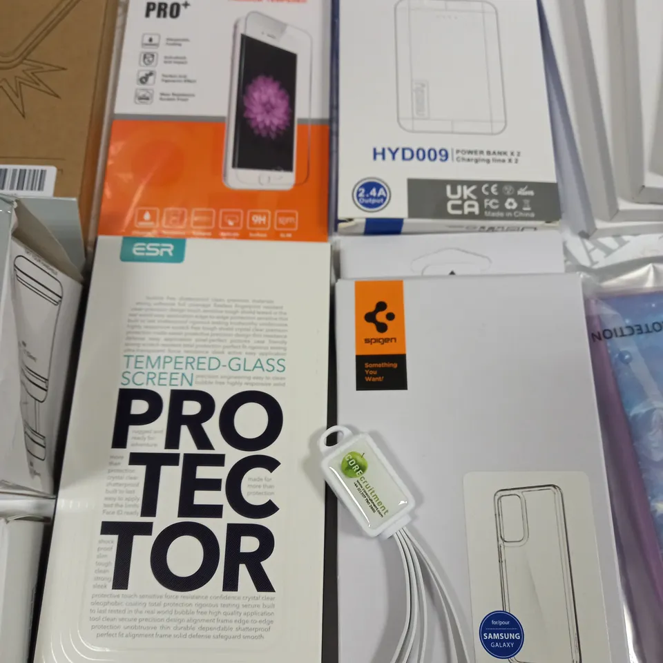 LOT OF ASSORTED MOBILE PHONE ACCESSORIES TO INCLUDE CASES, STANDS AND POWERBANKS