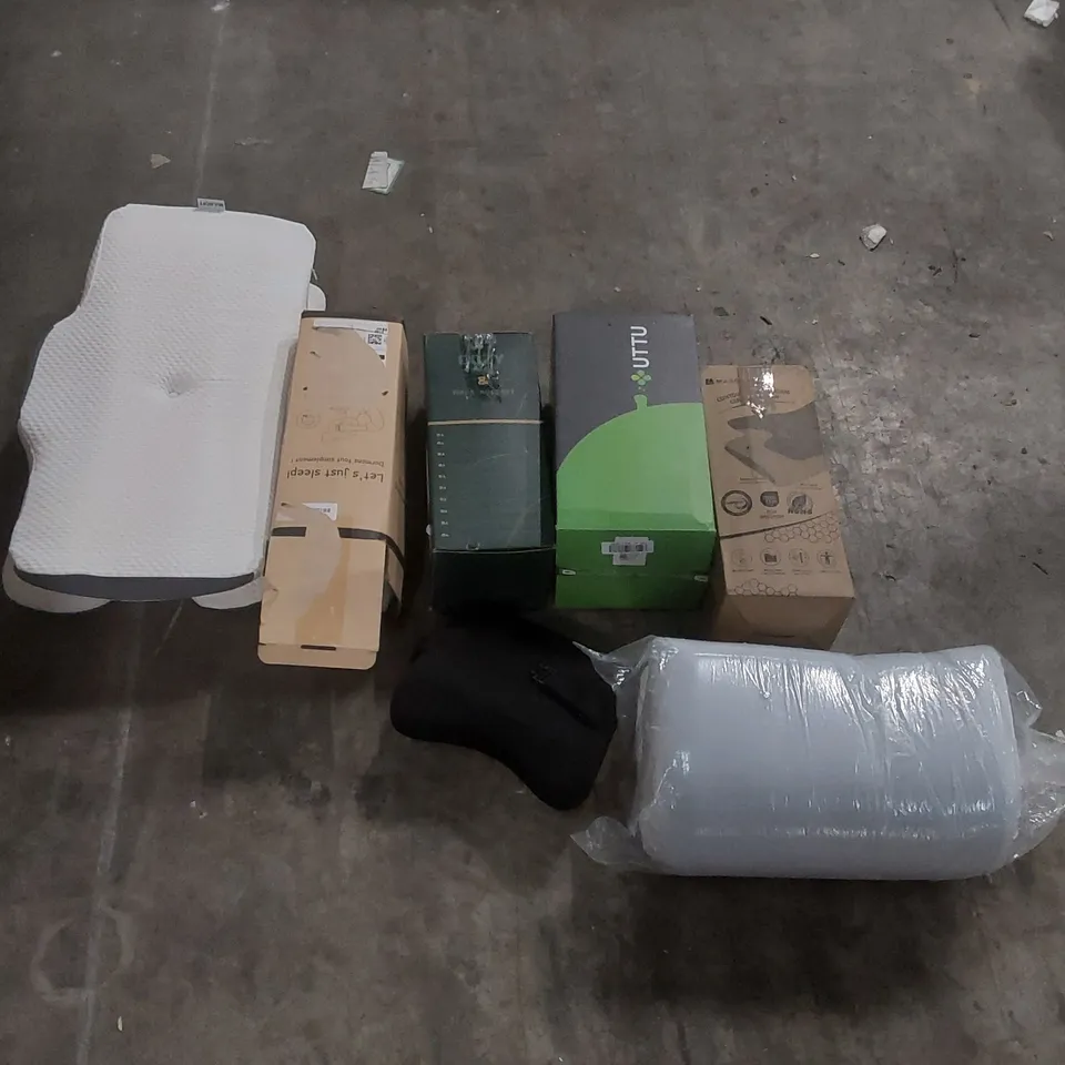 PALLET CONTAINING A VERY LARGE QUANTITY OF ASSORTED PILLOWS AND RELATED BEDDING/COMFORT PRODUCTS ECT