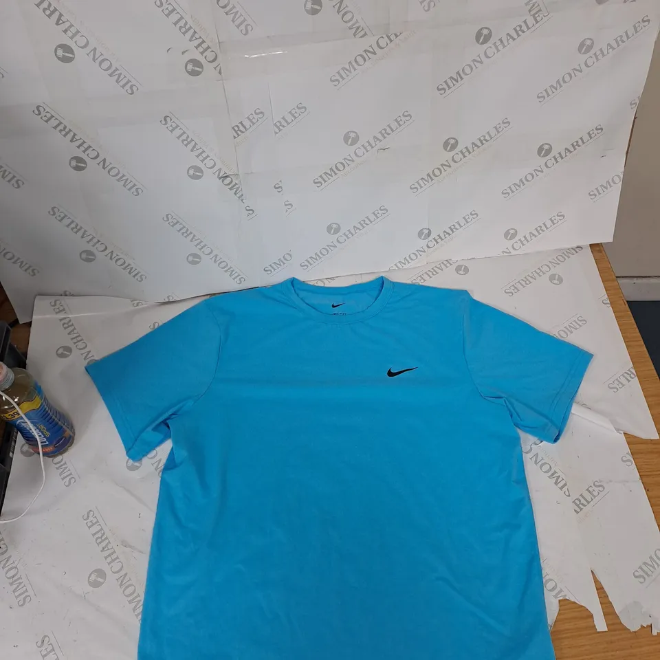 NIKE BLUE TOP LARGE 