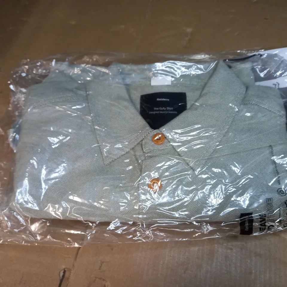MENS GYLLY SHIRT SIZE M