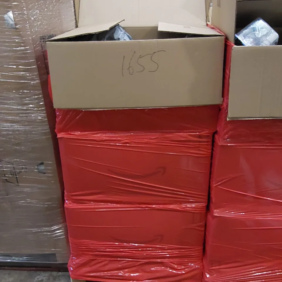 PALLET OF ASSORTED HOUSEHOLD ITEMS AND CONSUMER PRODUCTS. INCLUDES HATS, BOOK, BABY NEST, VR HEADSET RACK, HOBBY RAILWAY TRACK ETC