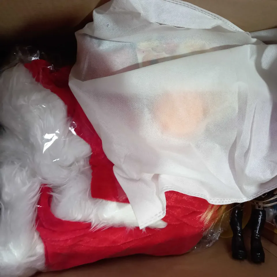 BOX OF APPROXIMATELY 10 ASSORTED TOYS AND GAMES TO INCLUDE BUILD YOUR OWN LOCAL PUB, WWE SHIRAI FIGURE, WIRELESS MICROPHONE HIFI SPEAKER, ETC