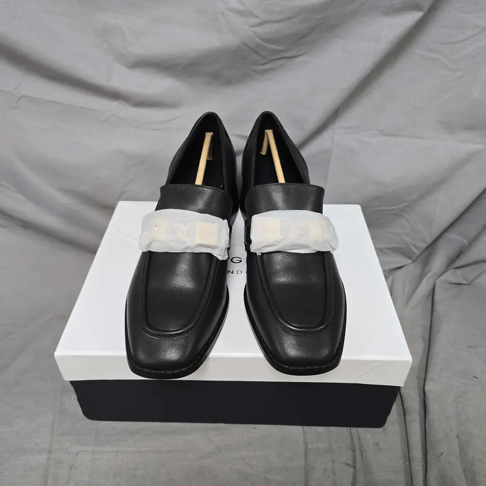 BOXED PAIR OF KURT GEIGER KINGSLEY HEEL LOAFERS IN BLACK - SIZE 41
