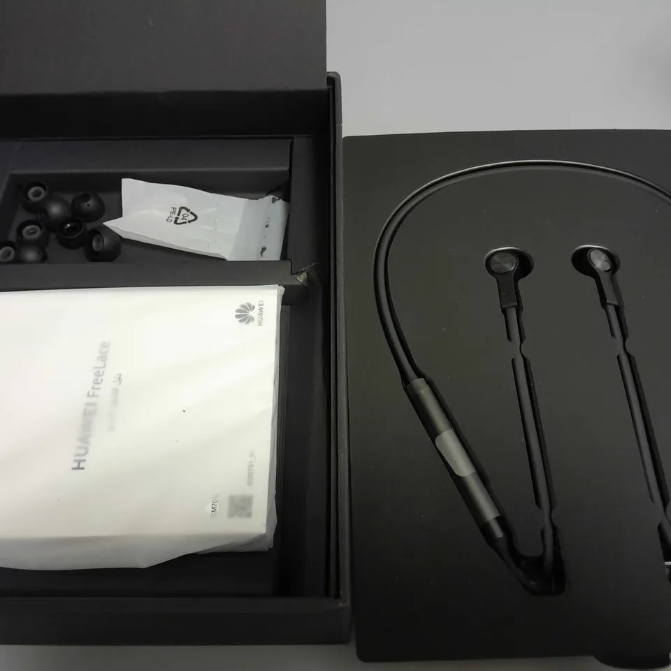 BOXED HUAWEI FREELACE HIPAIR EARPHONES