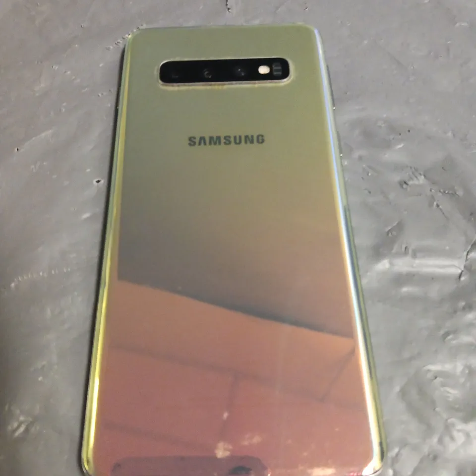 UNBOXED SAMSUNG MOBILE PHONE - SM-G973F
