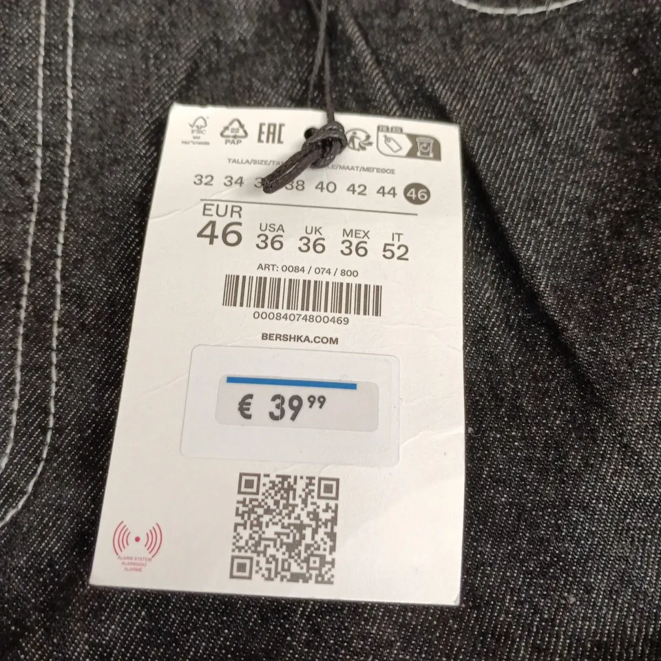 BERSKHA SUPER BAGGY BLACK JEANS UK 36 TAGGED