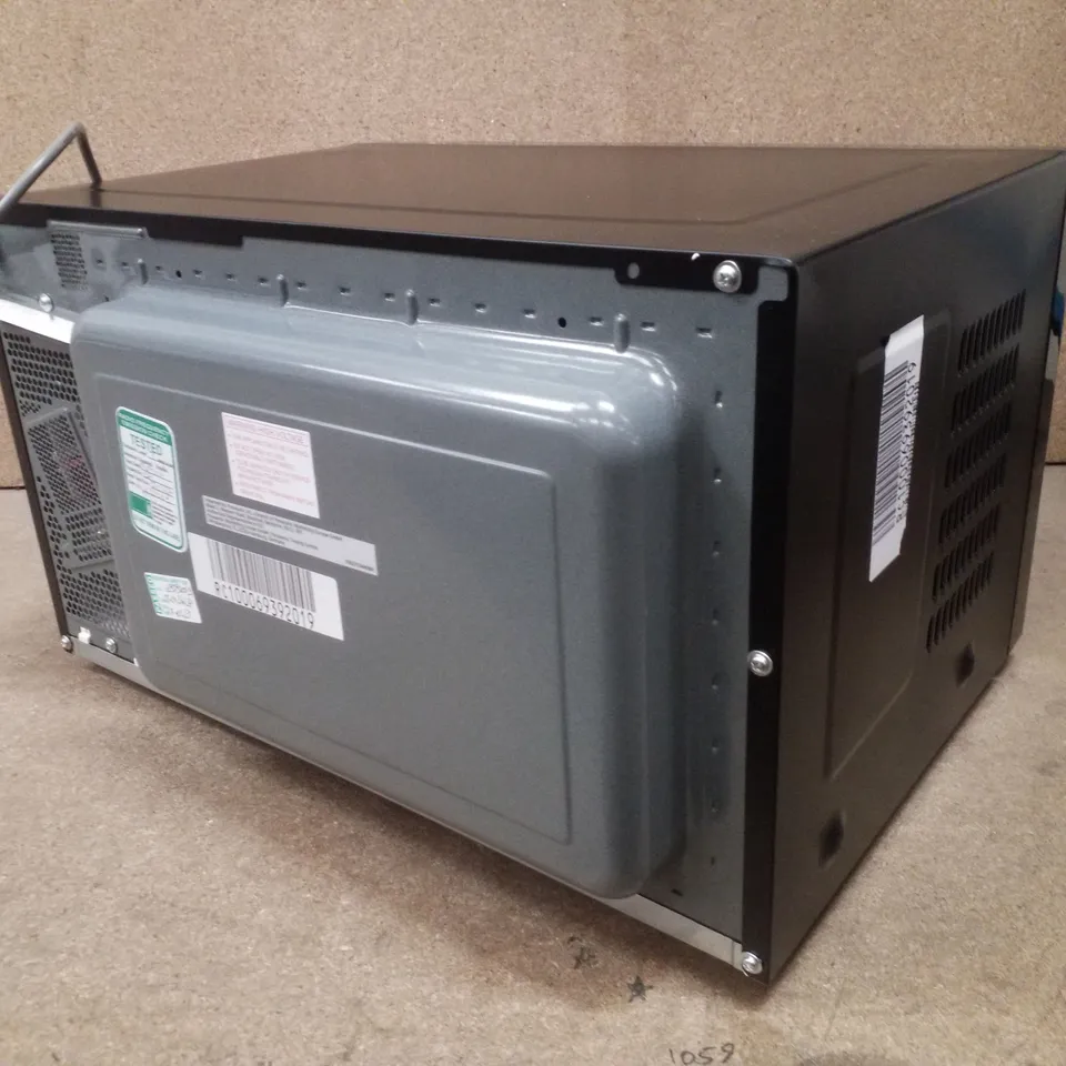 BOXED PANASONIC 32L COMPACT SOLO MICROWAVE OVEN - BLACK