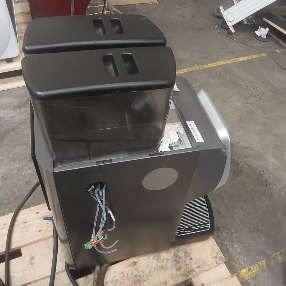 EGRO ONE COMMERCIAL BEAN TO CUP COFFEE MACHINE